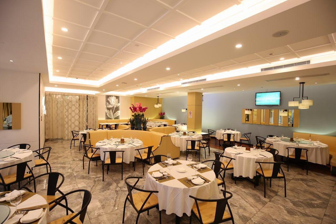 Crown Crystal Hotel Shanghai Exterior photo
